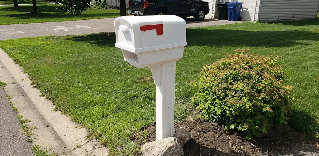 Mailbox installation for a residential curbside mailbox in Columbia, SC